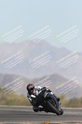 media/Oct-26-2025-Race Pace (Sun) [[c1447ca738]]/Non Verified (1st 20 Minutes of every Hour)/4-Turn 14 (1110am)/